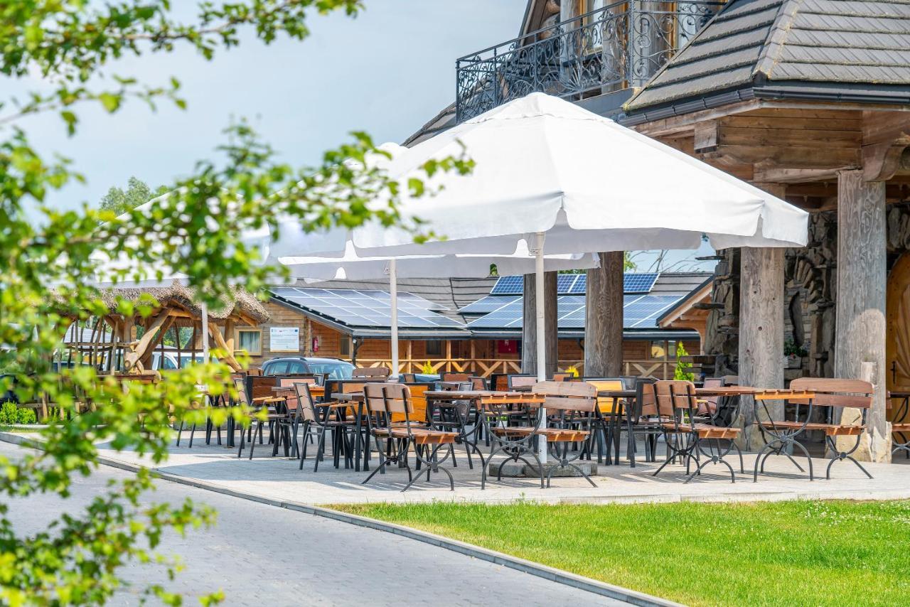 Labedz Hotel Karczma 이아와 외부 사진
