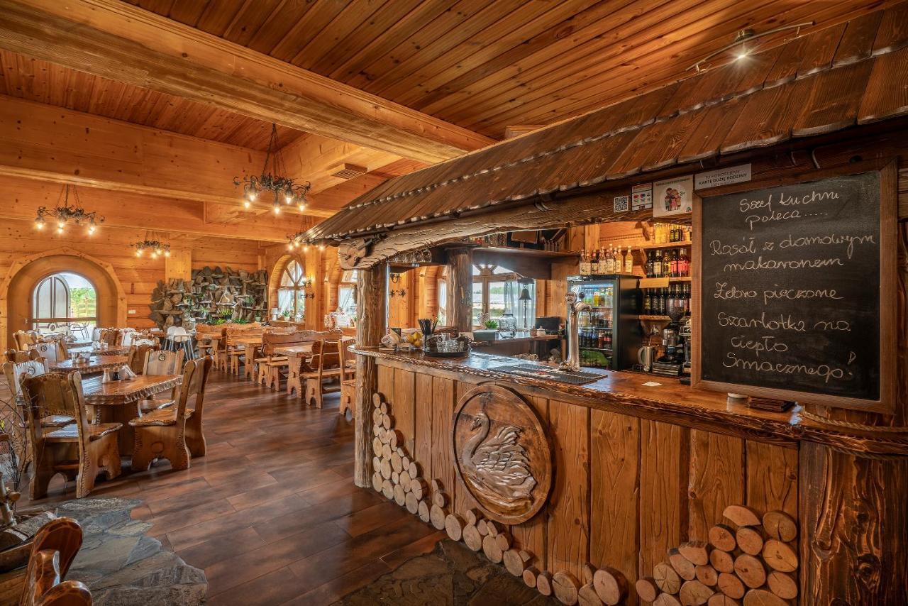 Labedz Hotel Karczma 이아와 외부 사진